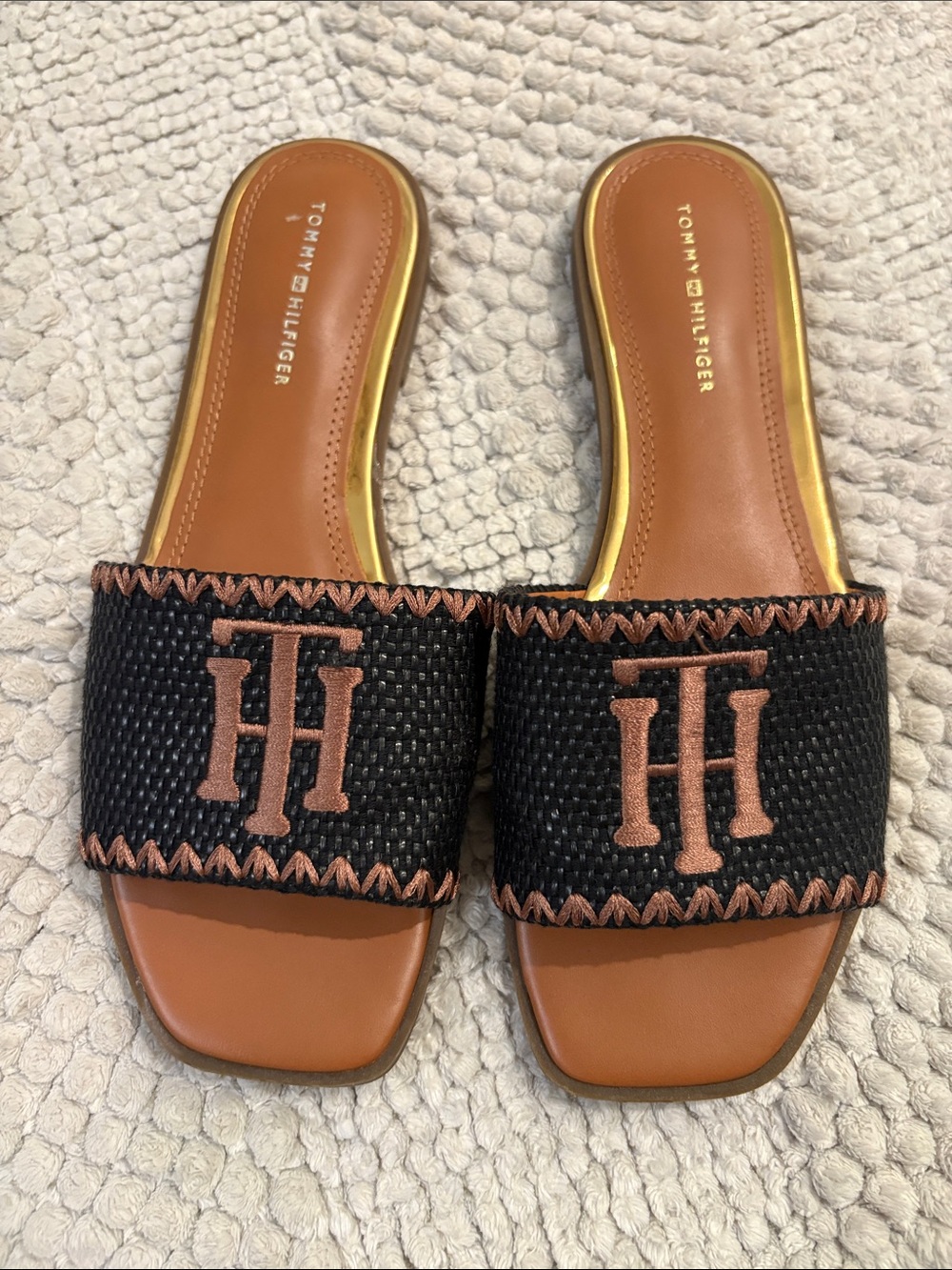 Tommy Hilfiger Black & Brown Slide Sandals - Women's Sz 7M